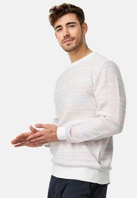 INDICODE JEANS MANFRED biały