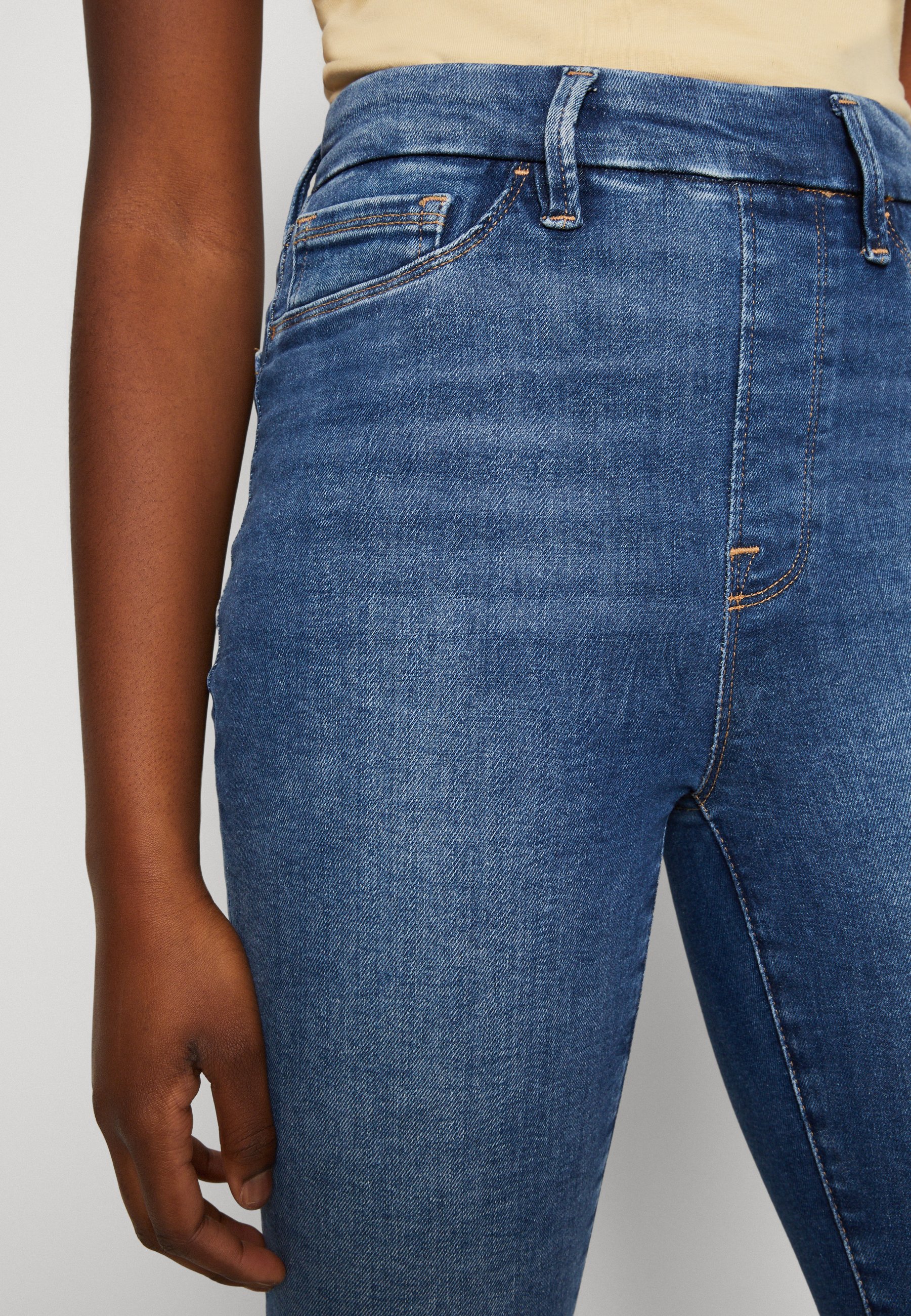 pull on jeans for women