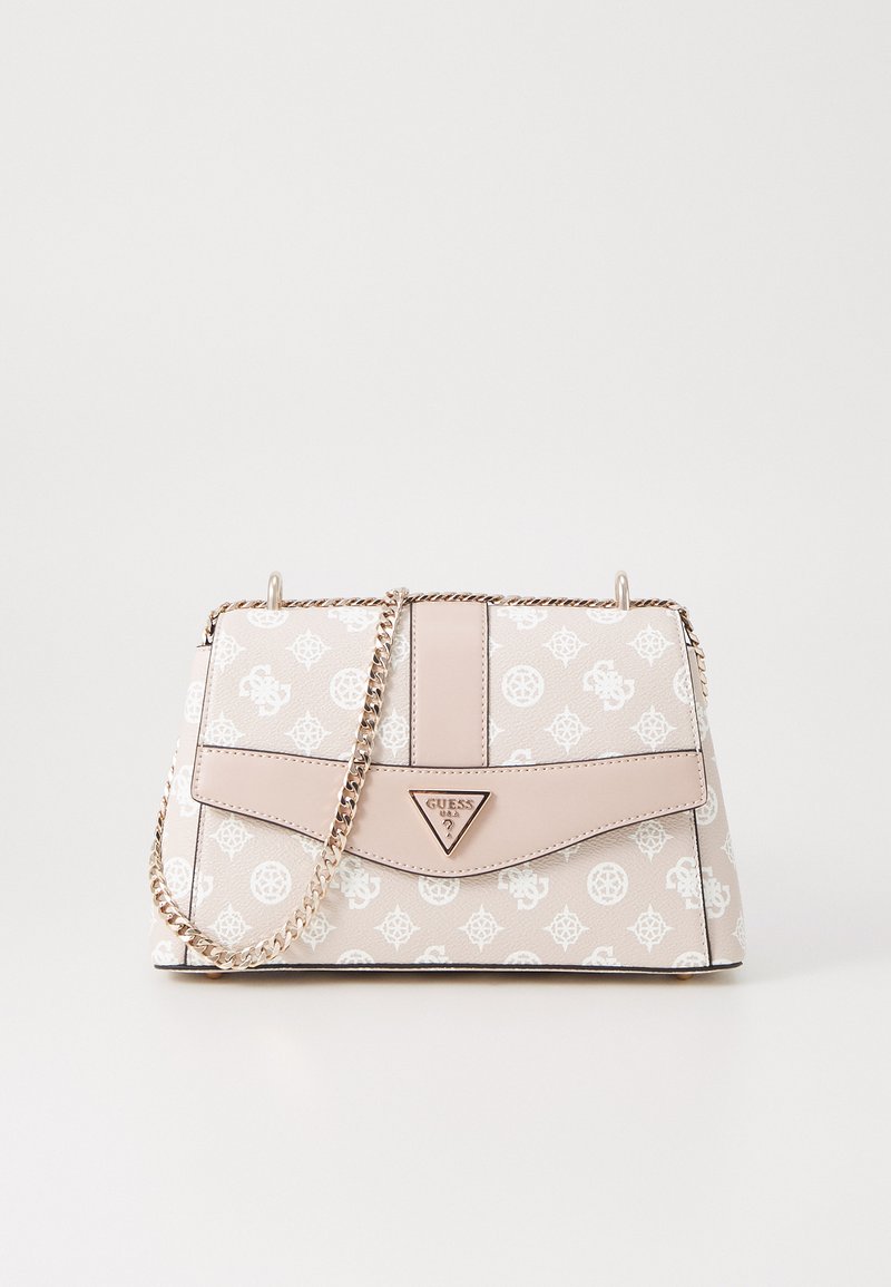 Borsa a mano rosa chiaro con motivo a logo bianco, forma strutturata, materiale in ecopelle, tracolla in catena argentata, presenta un logo triangolare sul davanti.