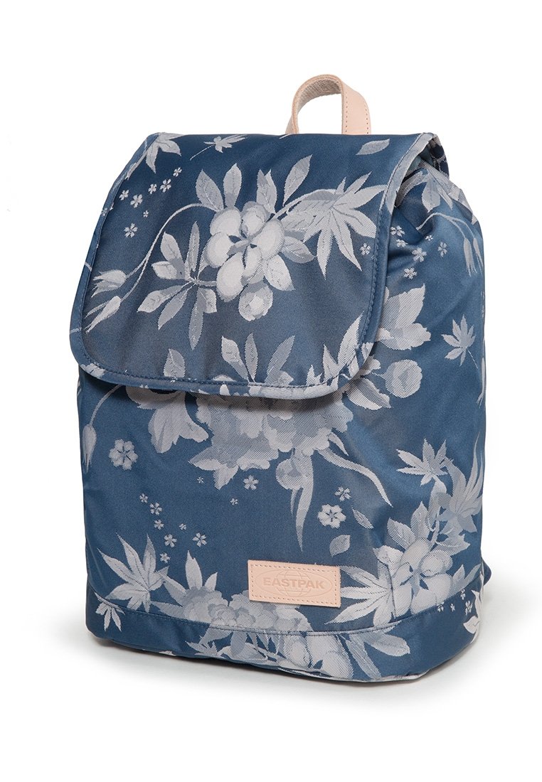 eastpak arayanna