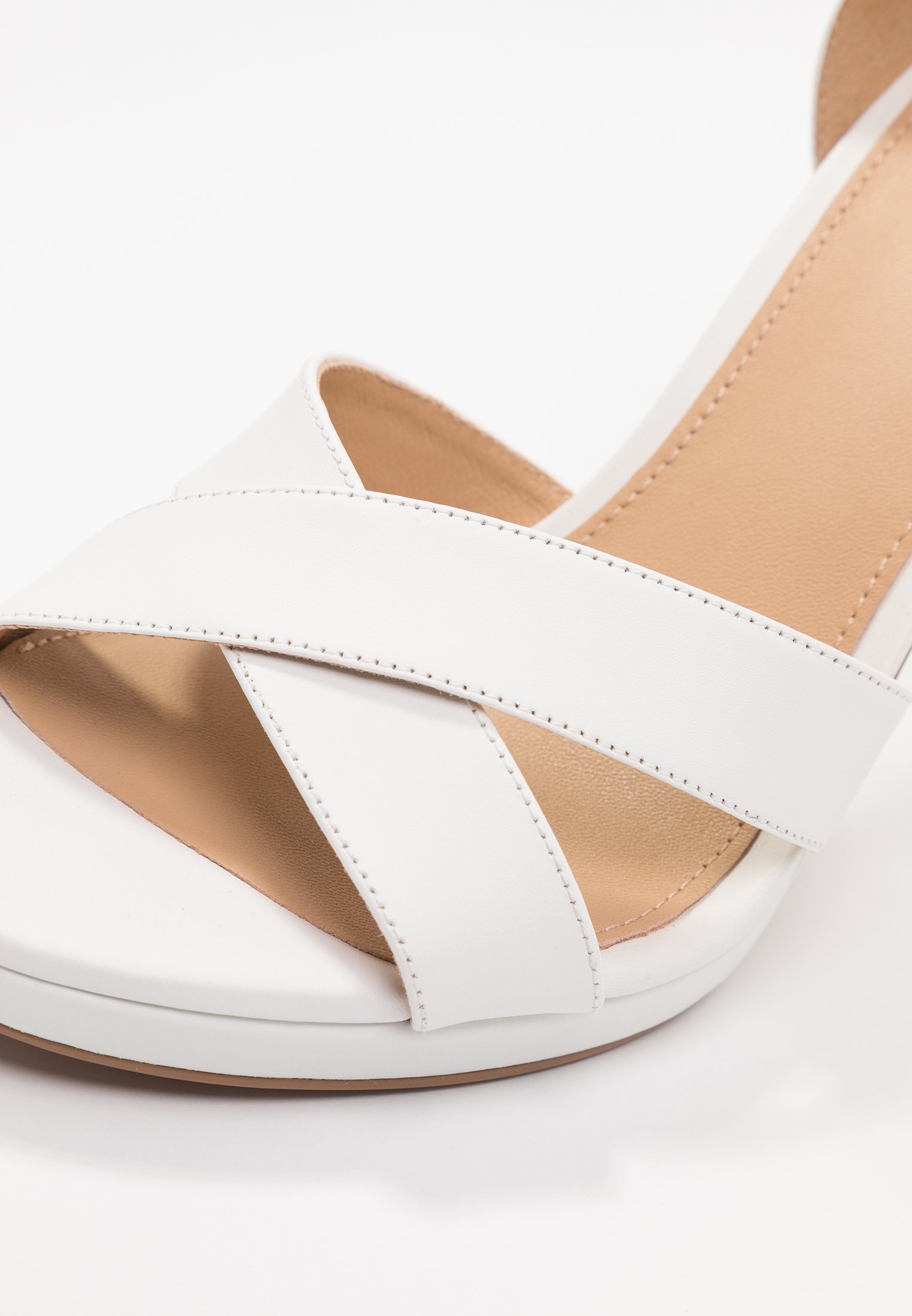 MICHAEL Michael Kors ALEXIA - Sandaler med høye hæler - optic white MICHAEL Michael Kors ALEXIA - Sandaler med høye hæler - optic white