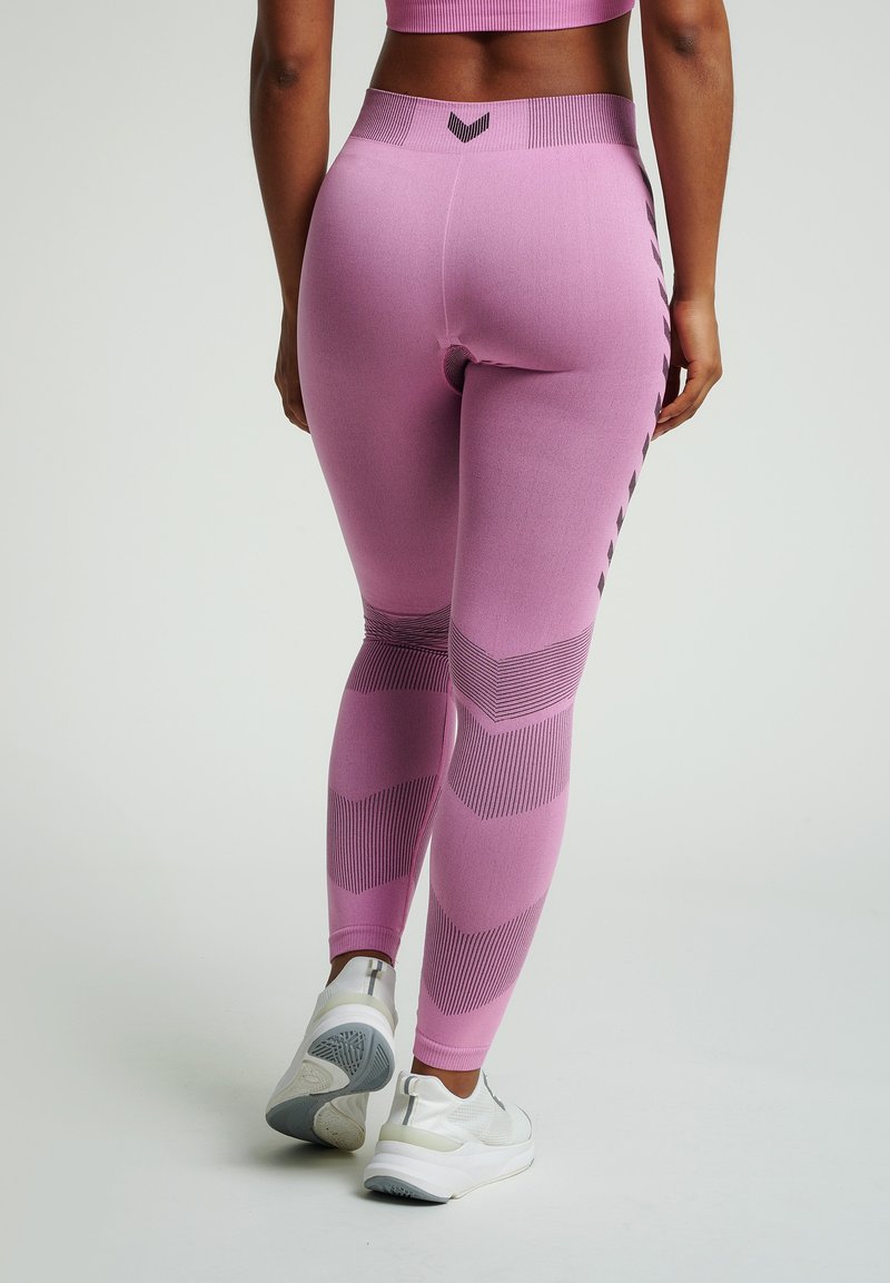 Damen Sportbekleidung | Hummel FIRST SEAMLESS Tights cotton candy/pink - JP10189 Damen Sportbekleidung | Hummel FIRST SEAMLESS Tights cotton candy/pink - JP10189