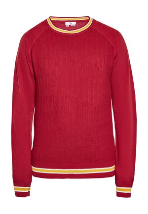 Maglione rosso a maniche lunghe con motivo testurizzato, scollo rotondo e bordatura a righe gialle e bianche su collo, polsini e orlo.