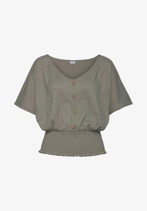Blusa verde oliva de manga corta con cuatro botones delanteros, escote en V y cintura ancha fruncida con bajo con volantes.