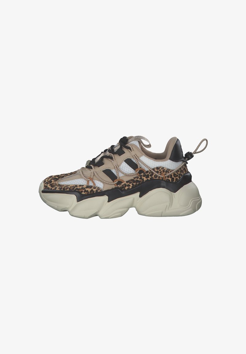 Leopardprint en beige sneaker met zwarte accenten, mesh en synthetische materialen, chunky zool, vetersluiting aan de voorkant en een trekstrip aan de achterkant.