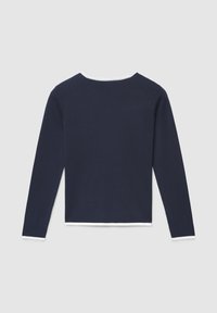 Unselected, blu notte