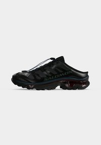 Επιλέχθηκε, black/nine iron/hunkle berry violet