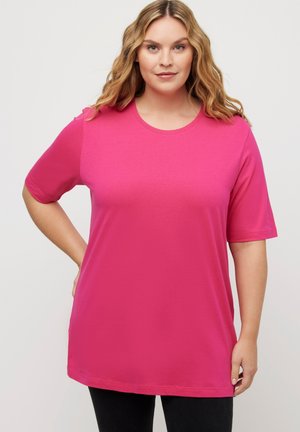 Ulla Popken PLUS SIZE BASIC SHORT SLEEVE TEE  - T-shirt basic - magentapink