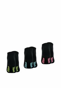 Chaussettes noires de cheville avec des logos colorés contrastants en rose, vert et bleu. Texture lisse avec un maintien ajusté autour de la cheville.