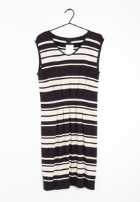 Abito in cotone con scollatura a V, caratterizzato da righe orizzontali blu navy e bianche, maniche a cappuccio e corpetto aderente con pieghe in vita.