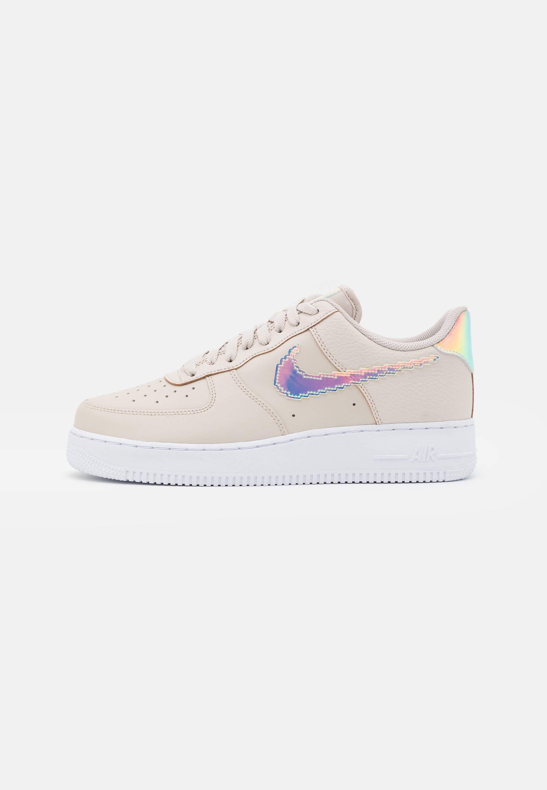 Nike Sportswear Air Force 1 07 Lv8 Sneakers Desert Sand Multicolor Black Beige Zalando Se