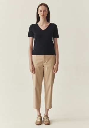 ARTICLE NAME EMIS - T-Shirt basic - navy