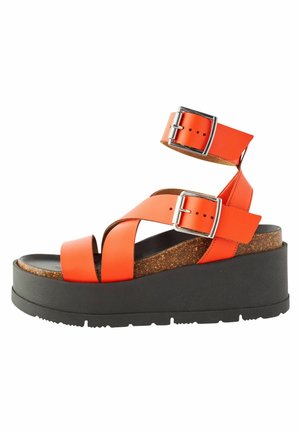 ULTRA CHUNKY REGULAR FIT - Sandalai su kulkšnies dirželiu - coral pink