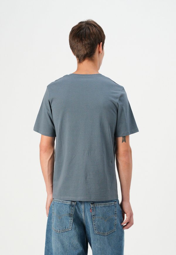 JJELOGO TEE O NECK - Print T-shirt - stormy weather4