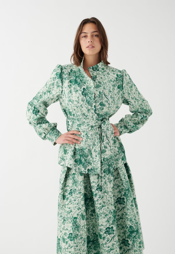 ANITTA - Leichte Jacke