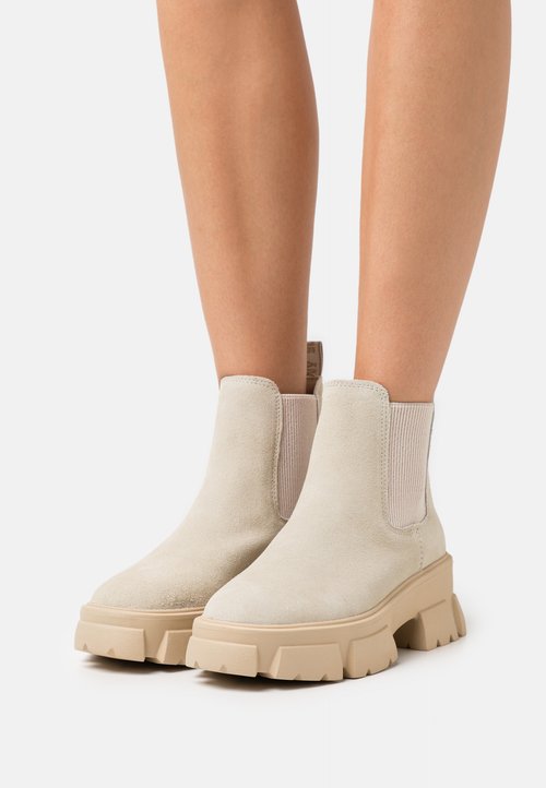 Bottines Steve Madden Couleur Champignon - Taille US 6 - Velours - Talon Haut - Fermeture Zip