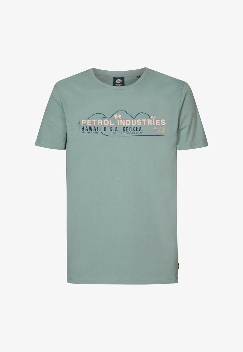 Mentolově zelené bavlněné tričko s krátkými rukávy. Obsahuje potisk s grafikou a textem "PETROL INDUSTRIES HAWAII U.S.A. KEOKEA" a palmami.