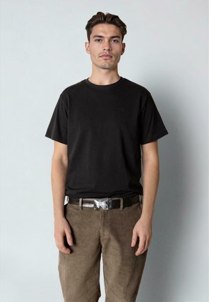 STABLE - T-Shirt basic - black