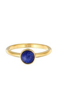 Inel placat cu aur, având o piatră rotundă din lapislazuli. Banda este netedă și subțire, cu o finisare lustruită. Marcaj cu "925."