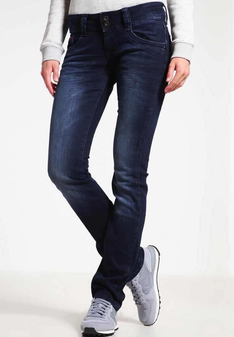 Donkerblauwe denim jeans met een slim fit, voorzien van een klassiek vijf-pocket ontwerp, riemlussen en een sluiting met twee knopen bij de taille.