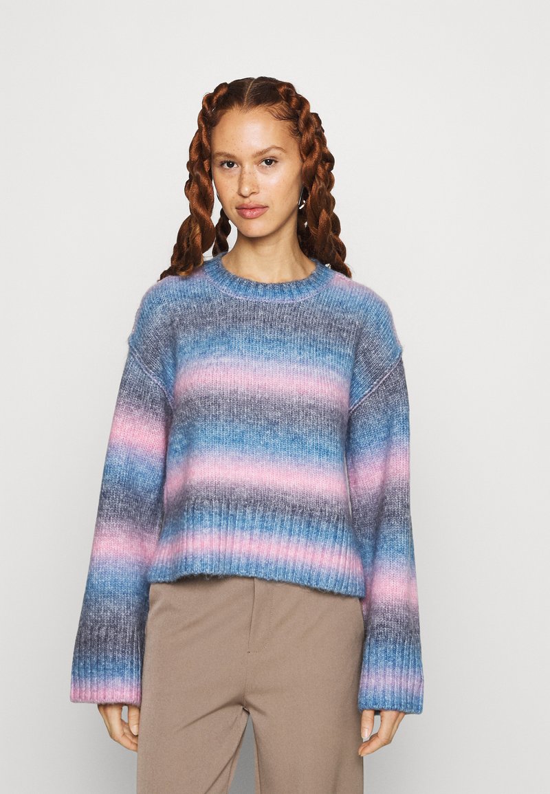 Pieces - Pcfusion Ls O-Neck Colorblock Knit - 5129669 Sachet Pink Blue And Purple Colorblock
