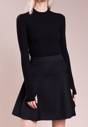 Pullover - black