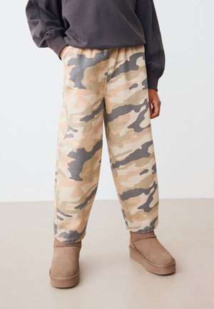 Next, REGULAR FIT - BARREL PRINT - Bukser - camouflage