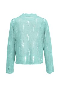 Helltürkise Strickjacke mit cropped Design, langen Ärmeln und offenem Gewebe mit markanten vertikalen Schlitzen.