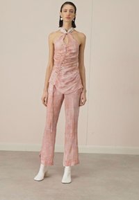 Materiel GATHERED HALTER  - Μπλούζα - dyed pink