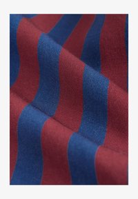 Selezionato, navy burgundy