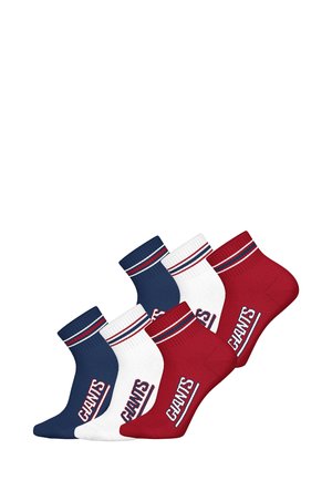 Sada bavlněných ponožek v námořnické modři, bílé a červené barvě. Každý pár má kontrastní žebrované manžety s červenými a modrými pruhy a na boku potisk s logem "GIANTS".