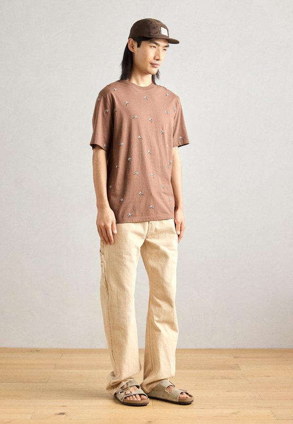 REGULAR FIT - Print T-shirt - cold brew3