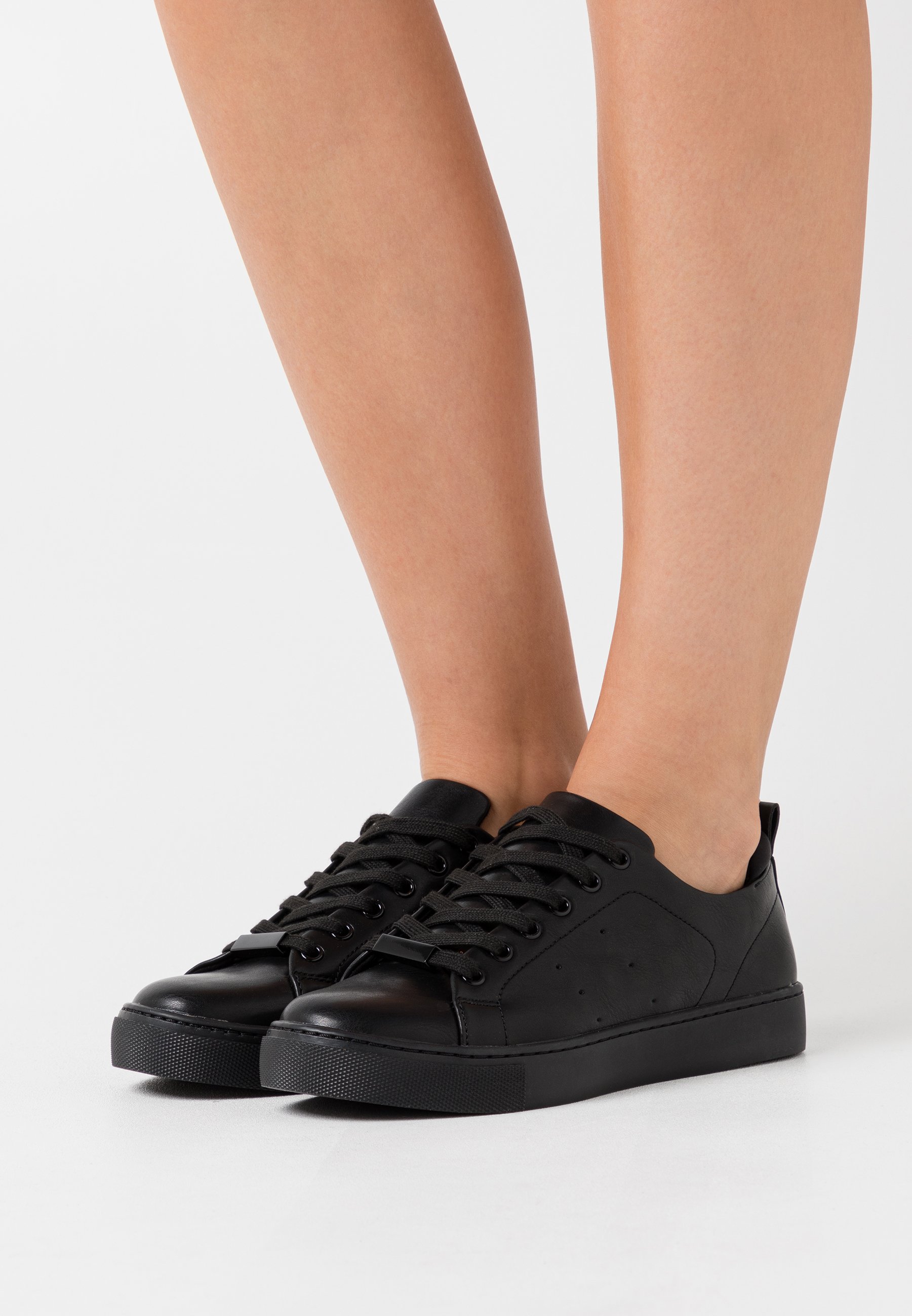 aldo mirarevia sneakers