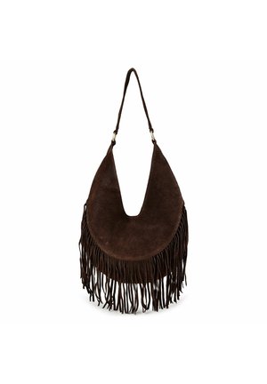 Borsa a tracolla marrone in velluto a coste con tracolla lunga e dettagli di frange lungo il bordo inferiore su sfondo bianco.