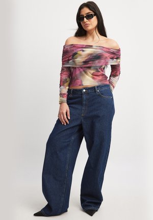 Long sleeved top - watercolor print