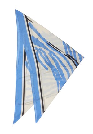 Seidenschal, zu einem Dreieck gefaltet, mit abstrakten Streifen in Blau, Schwarz und Weiß und einem einfarbigen blauen Rand.