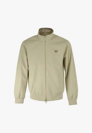 Giacca leggera beige con colletto alto, zip frontale, polsini elasticizzati e un piccolo logo ricamato sul lato sinistro del petto.