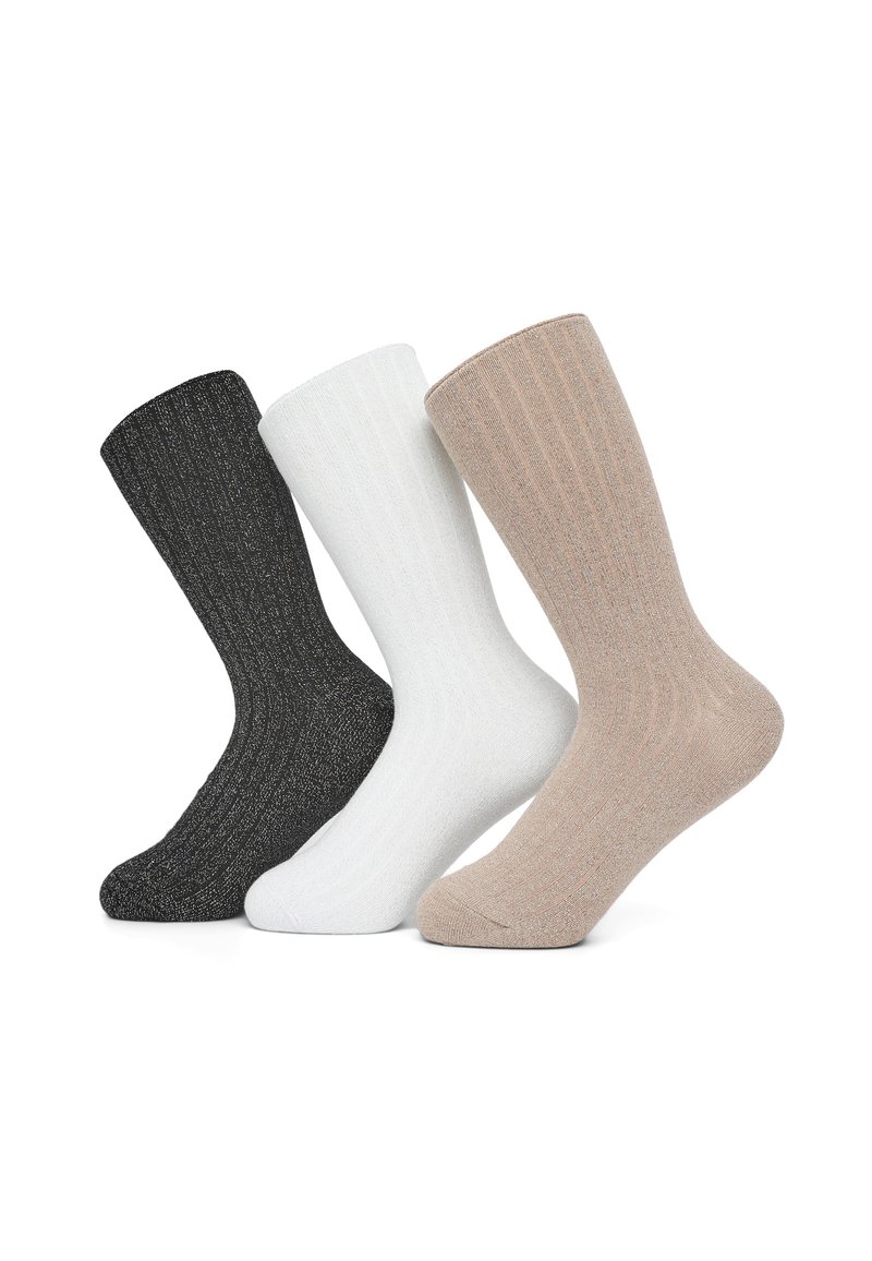 Tre paia di calzini a coste in nero, bianco e beige. Ogni paio presenta un design testurizzato e una lunghezza alla caviglia.