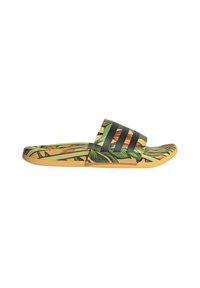 Sandal med åben tå, prydet med et grønt og gult bladmønster, sort stribet bånd og en blød gul sål. Letvægtsdesign.