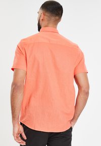 Threadbare DRAGON - Camicia - coral