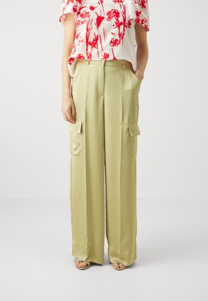 KHAT - Pantalones cargo - light green