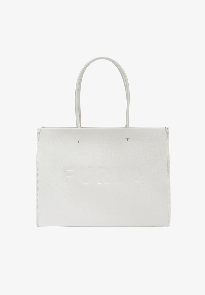 Biała skórzana torba tote z wytłoczonym logo "FURLA". Posiada długie uchwyty i elegancki, prostokątny kształt. Gładka tekstura, minimalistyczny design.
