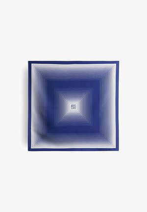 Sciarpa di seta con sfondo blu intenso e linee concentriche bianche che creano un motivo geometrico. Logo centrale racchiuso in un quadrato.