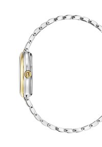 Sudraba un zelta krāsas metāla pulkstenis ar elegantu taisnstūra korpusu, saistītu jostu un apaļu kroni ar logotipa detalizāciju.