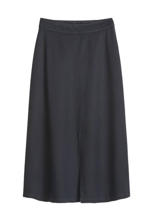 Jupe noire mi-genou à coupe droite avec une subtile fente avant, dotée d'une ceinture unie et de détails de couture centrale.