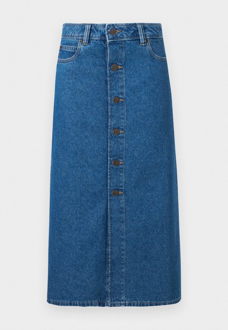 Blauer Jeans-Midirock mit Knopfleiste vorne, Gürtelschlaufen und Seitentaschen, auf einfachem weißem Hintergrund dargestellt.