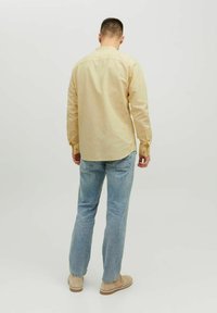 Jack & Jones SUMMER BAND - Camicia - jojoba