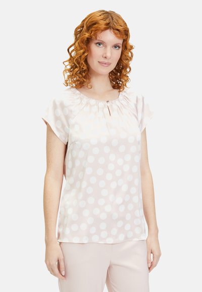 Blouse model 211805 Nife