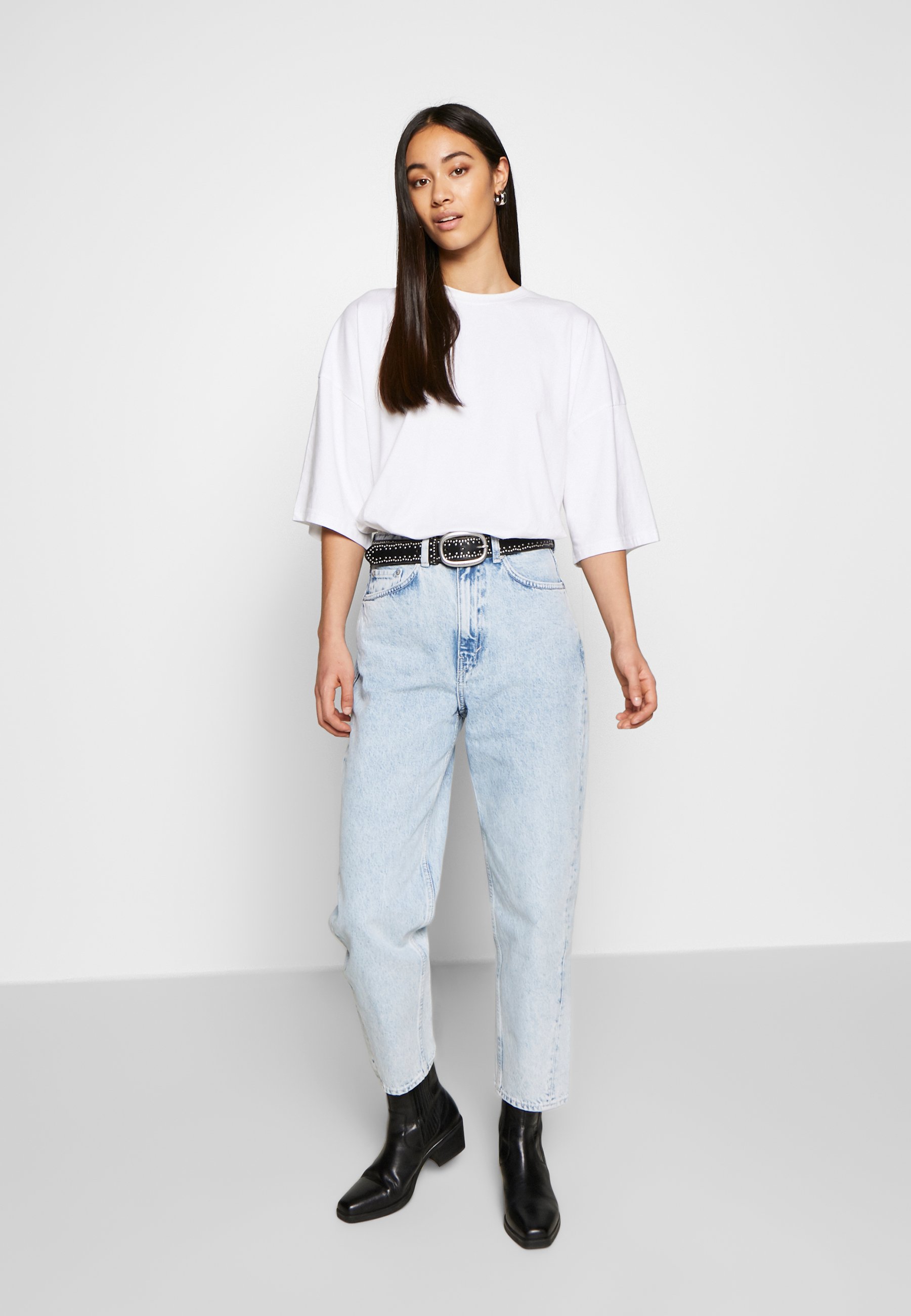Weekday MEG HIGH MOM WASHED BACK Jeans straight leg aqua Weekday MEG HIGH MOM WASHED BACK - Jeans straight leg - washed black