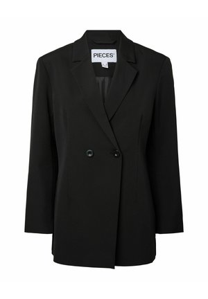 Melns divrindu žakete ar iegriezuma atloki un gariem piedurknēm, ar divām pogām priekšpusē un "PIECES" etiķeti apkakles iekšpusē.